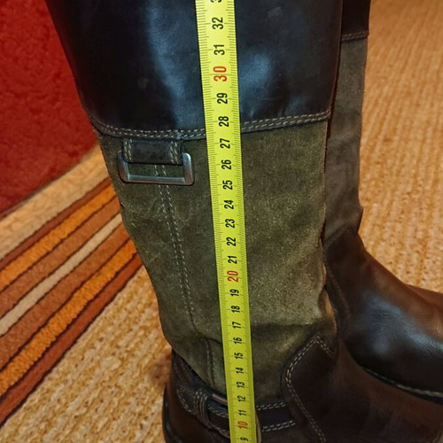 Ecco brown boots like new, size 41
