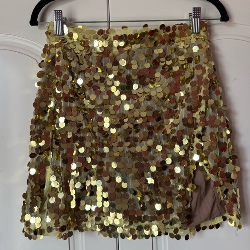 Studio 83 mini skirt gold like new, size S
