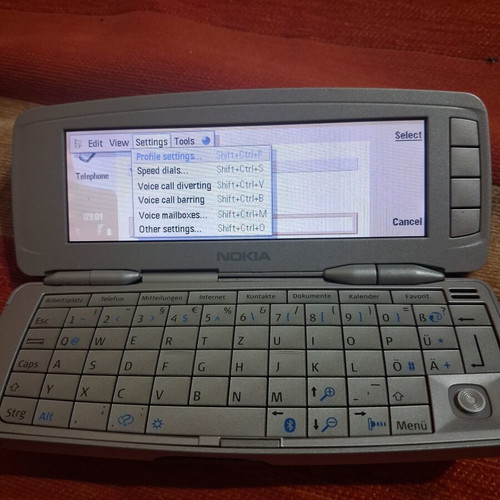 Nokia 9300 Communicator retro business phone