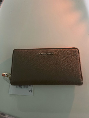 Wallet new color taupe, gray brown