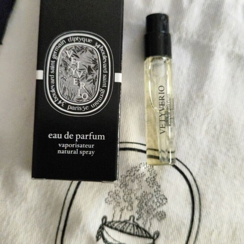 Diptyque Vetiverio Eau de Parfum new, 2 ml travel size