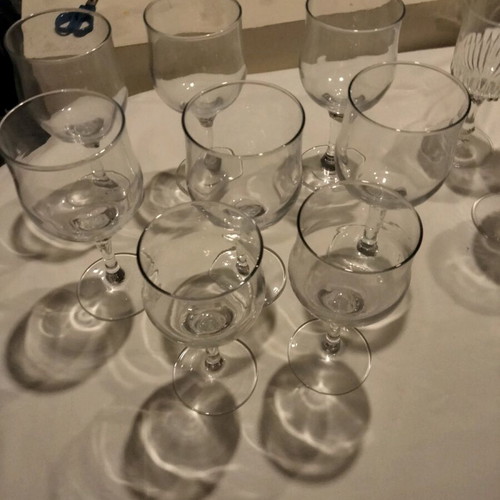 Stemmed glasses like new