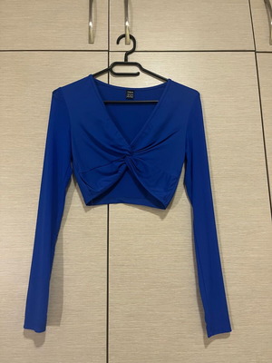 Shein long sleeve blue crop top like new with mesh sleeves