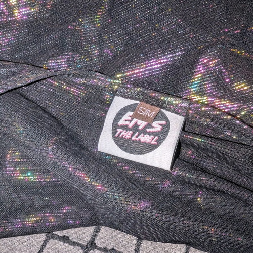 Metallic top em's the label used, size S/M, purple