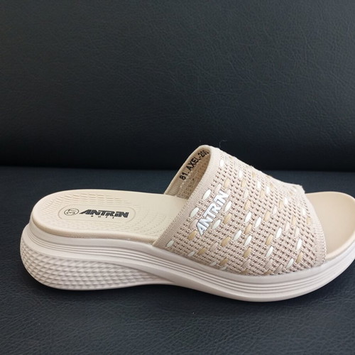 Antrin low platform sandals new, beige, size 36