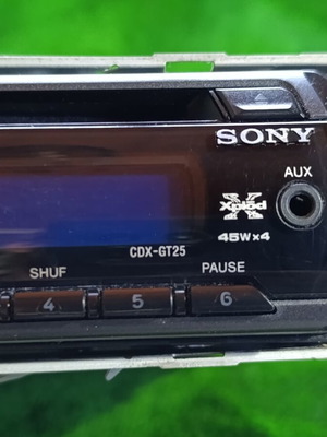 Sony CDX-GT25 car radio CD player