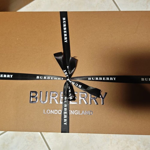 Burberry Equestrian Knight Prorsum Cashmere Blanket Cape Poncho like new