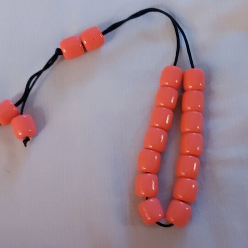 Komboloi pink coral new, economic series