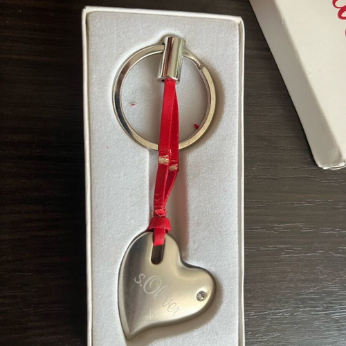 Keychain like new