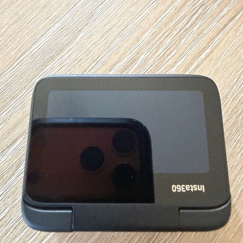 Insta360 GO3s like new with second battery and warranty