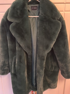 Synthetic fur coat size 16, green