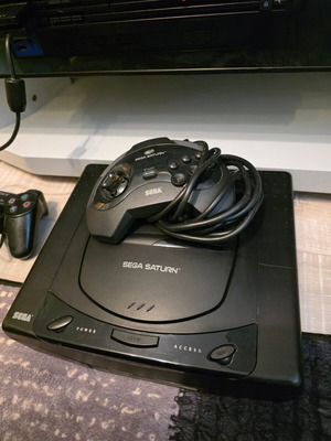 Sega Saturn κονσόλα σαν καινούργια