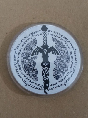 Zelda Pin No5 new, large 6x6 centimeters
