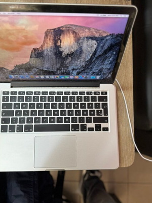 Apple MacBook Pro A1502 13.3" Retina i5 2.7GHz 8GB RAM ανακατασκευασμένο