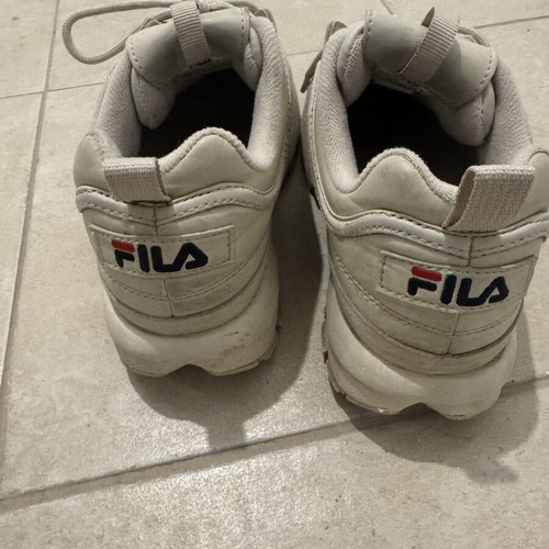 Fila athletic shoes like new, size 39, beige