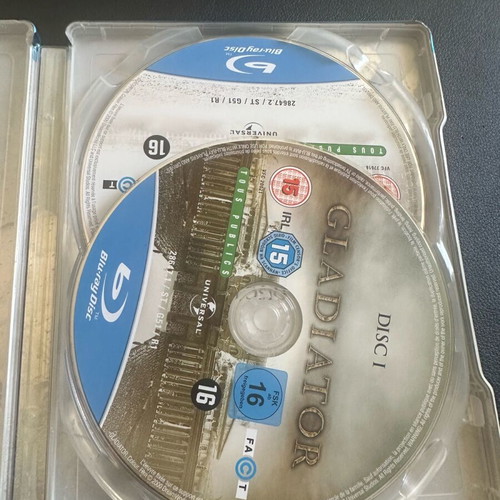 Gladiator Steelbook Blu-Ray като ново, 2 диска, английски субтитри