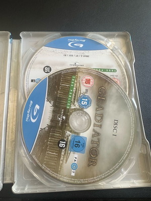 Gladiator Steelbook Blu-Ray като ново, 2 диска, английски субтитри