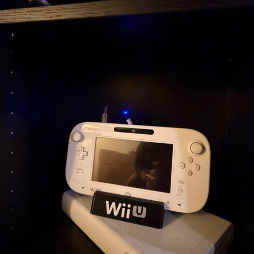 WiiU stand new