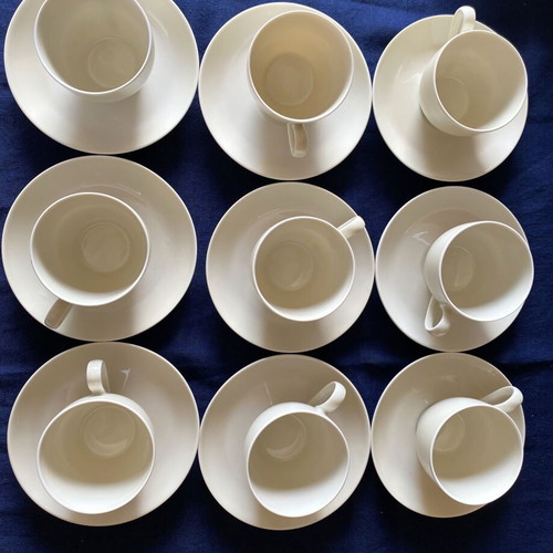 Scherzer Bavaria Germany porcelain tea/coffee set like new, 69 pieces