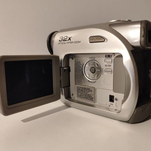 JVC miniDV video camera GR-D340E used, untested