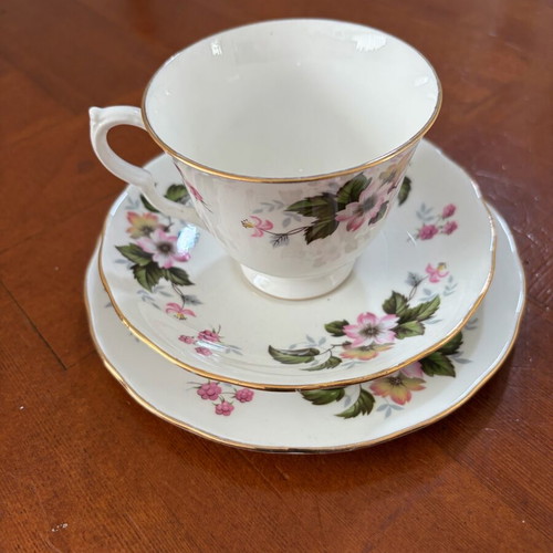 Queen Anne England cup with saucer and dessert plate like new