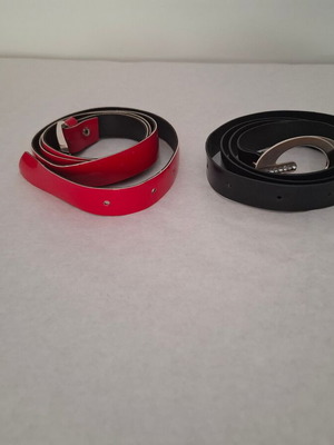 Set of 2 thin women's belts 100 cm, black and red, like new