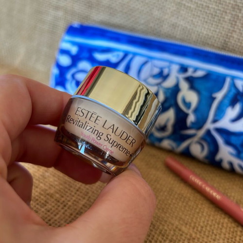 Estée Lauder makeup bag with 3 products new