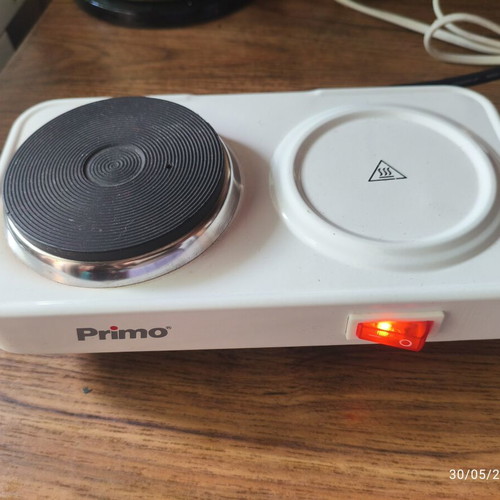 Primo enamel single portable hotplate 450w like new