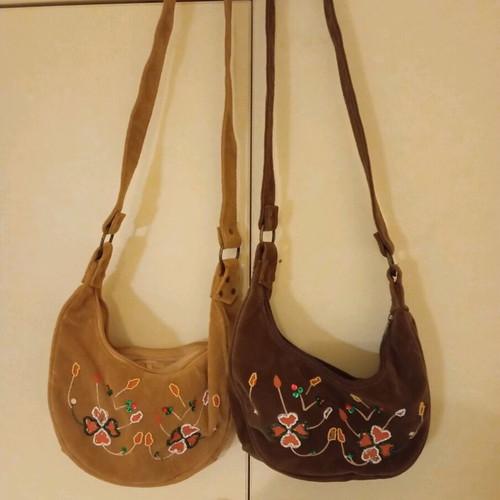 Castrine shoulder bags