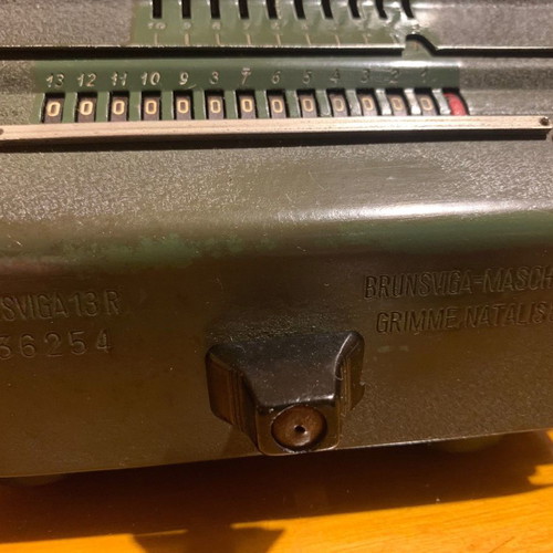Μηχανοκίνητη αριθμομηχανή Brunsviga 13R 1950 μεταχειρισμένη συλλεκτική