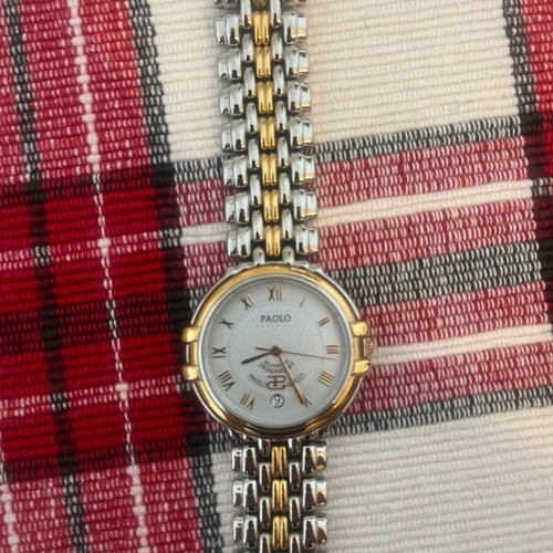 Cucci men's watch like new, authentic