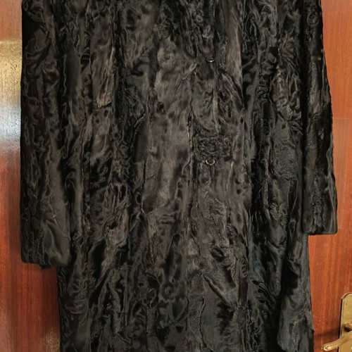 Astrakhan fur like new