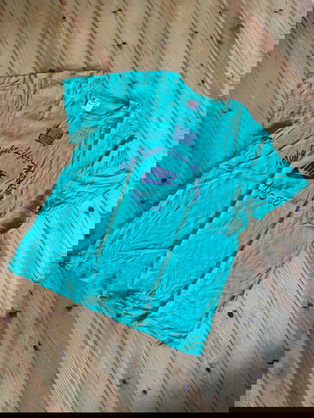 Nike t-shirt