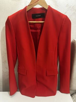 Zara red jacket like new, size XS