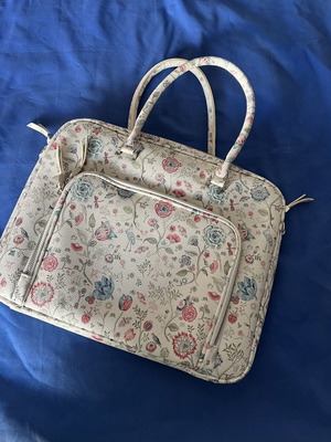 Parfois Floral Shoulder Bag like new, ideal for documents and laptop