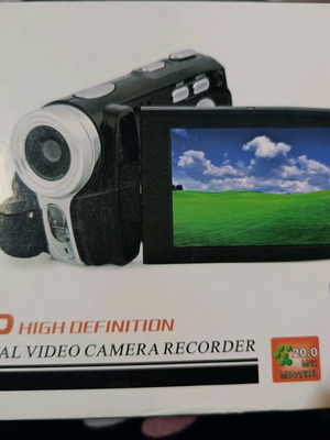 Mini camera like new with rotating screen