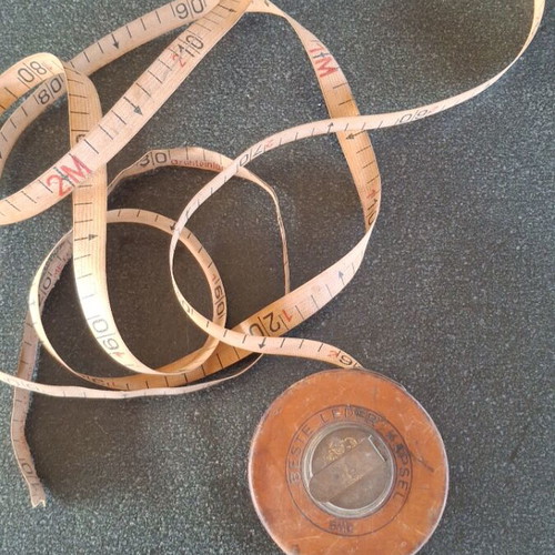 Vintage measuring tape 10 meters used, brass and leather