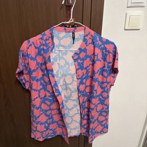 Floral short sleeve shirt, multicolor