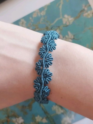 Handmade macrame bracelet new