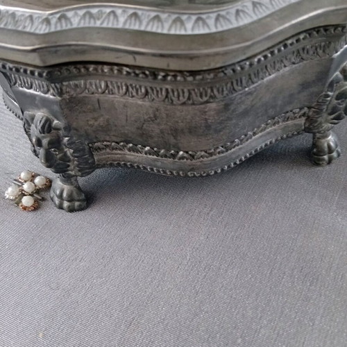 Silver-plated jewelry box with velvet lining like new