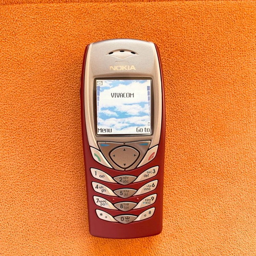 Nokia 6100