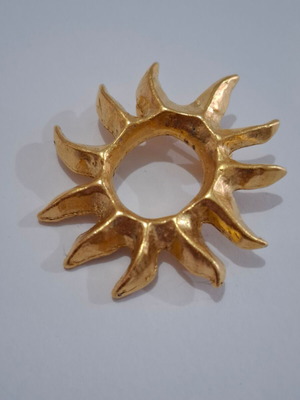 Vintage Lancome Paris Gilt Sun Burst brooch used, gilt color