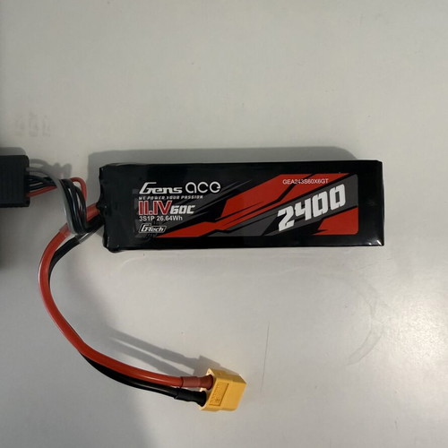Gens ace G-Tech 2400mAh 11.1V 60C 3S LiPo battery like new with XT60
