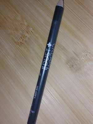 Dust and Cream Eye Pencil like new, Grey 008 shade