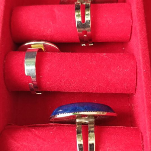 Adjustable rings made of natural stones, like new