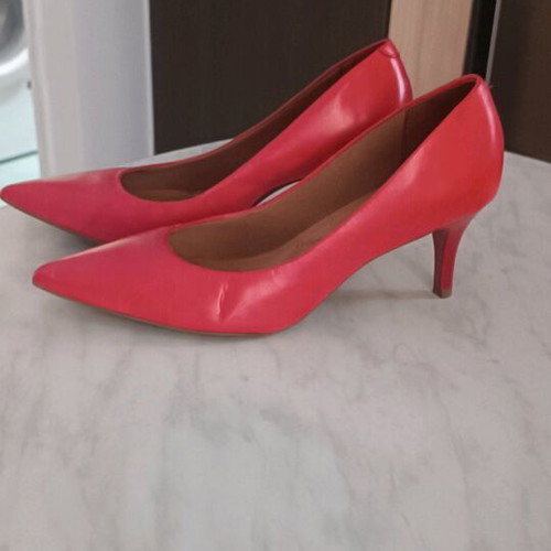Leather pumps new with comfortable cushions, red-orange