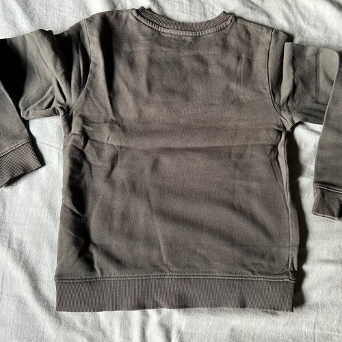 H&M boys' sweatshirt 6-8 years, grey
