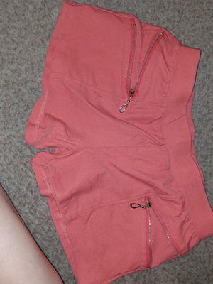 Peach short shorts used, size XS, orange