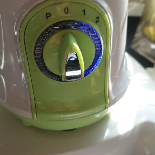 Nutri Express blender like new