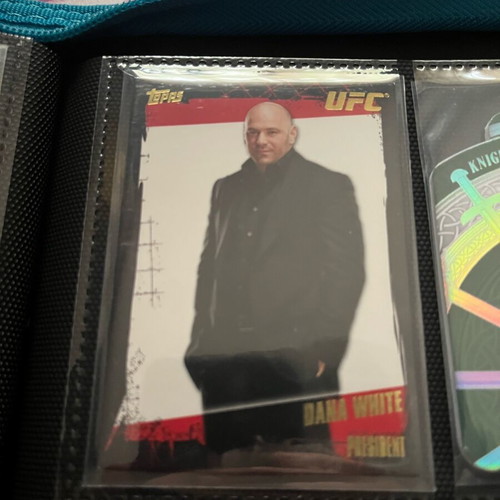 UFC Round 4 2010 Gold Dana White Card like new